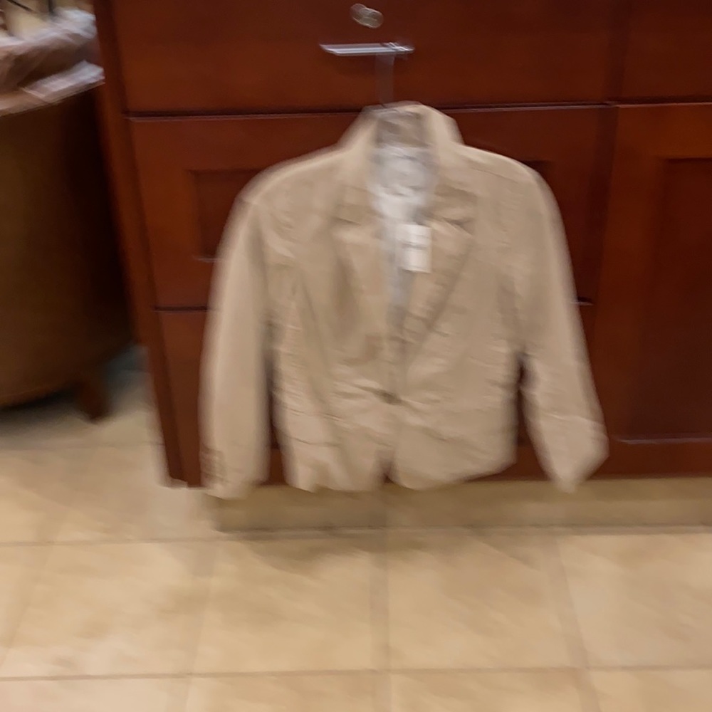 Linen tan one button blazer